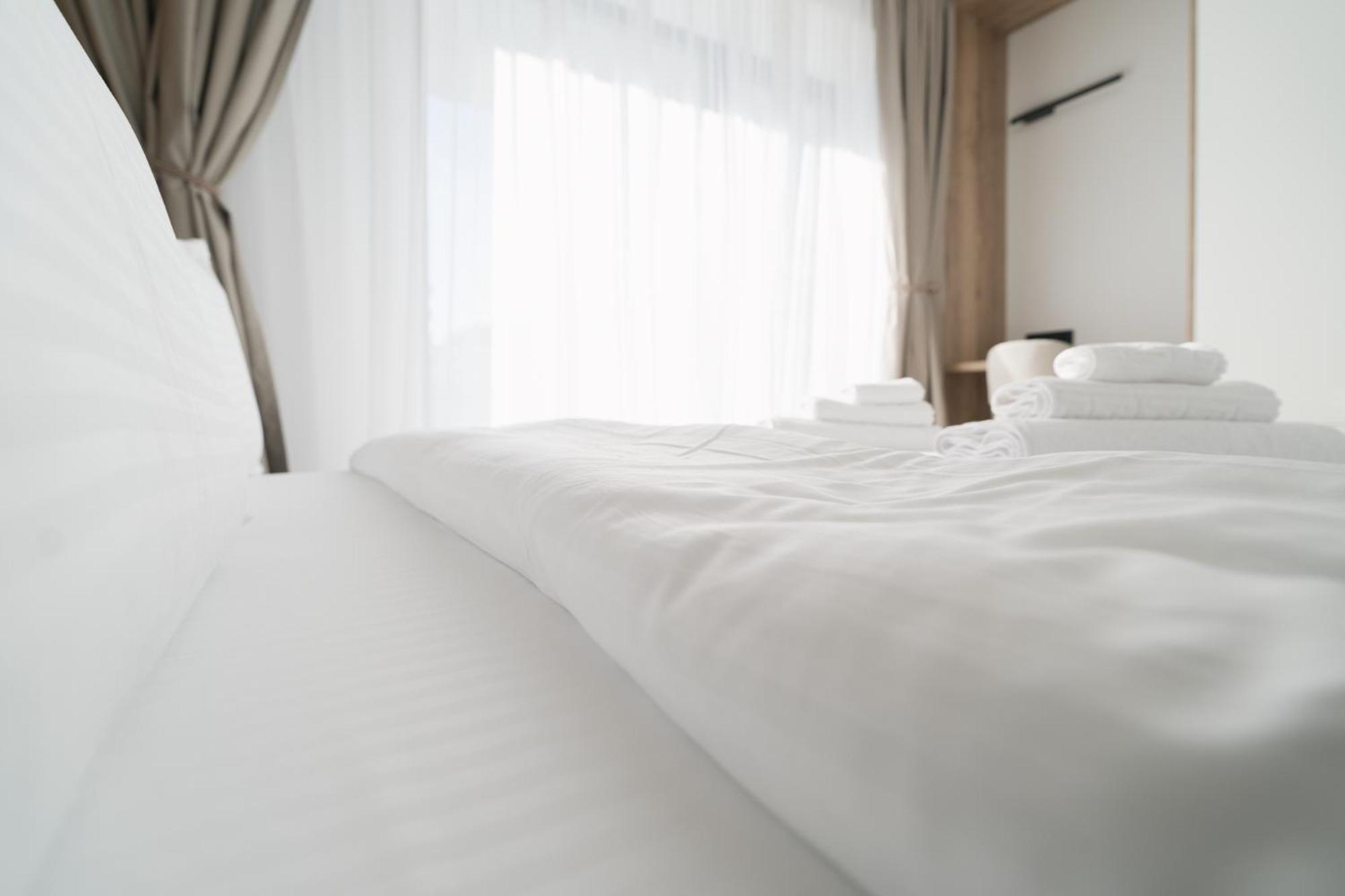 Flow Apartment 1 Bedroom With Parking Cluj-Napoca Exterior foto